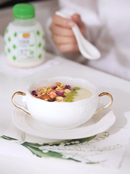 1668736371456711.jpg 9baab43fly1h815n8zl75j20u0140jto.jpg